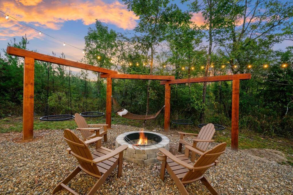 브로큰보우 Under The Stars - Secluded, Hot Tub, Firepit, Games 빌라 외부 사진