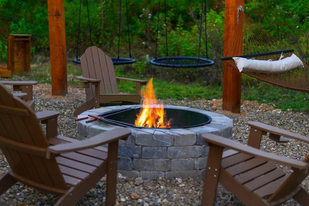 브로큰보우 Under The Stars - Secluded, Hot Tub, Firepit, Games 빌라 외부 사진