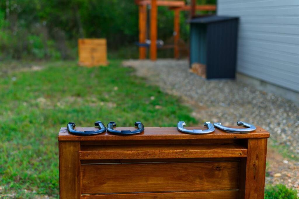 브로큰보우 Under The Stars - Secluded, Hot Tub, Firepit, Games 빌라 외부 사진
